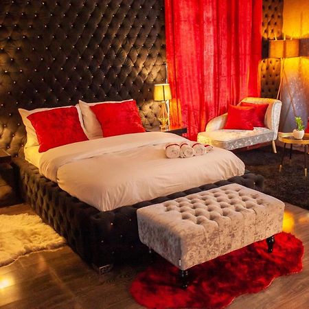 Opulent 1 Bedroom Cosy Suite เบอร์มิงแฮม ภายนอก รูปภาพ