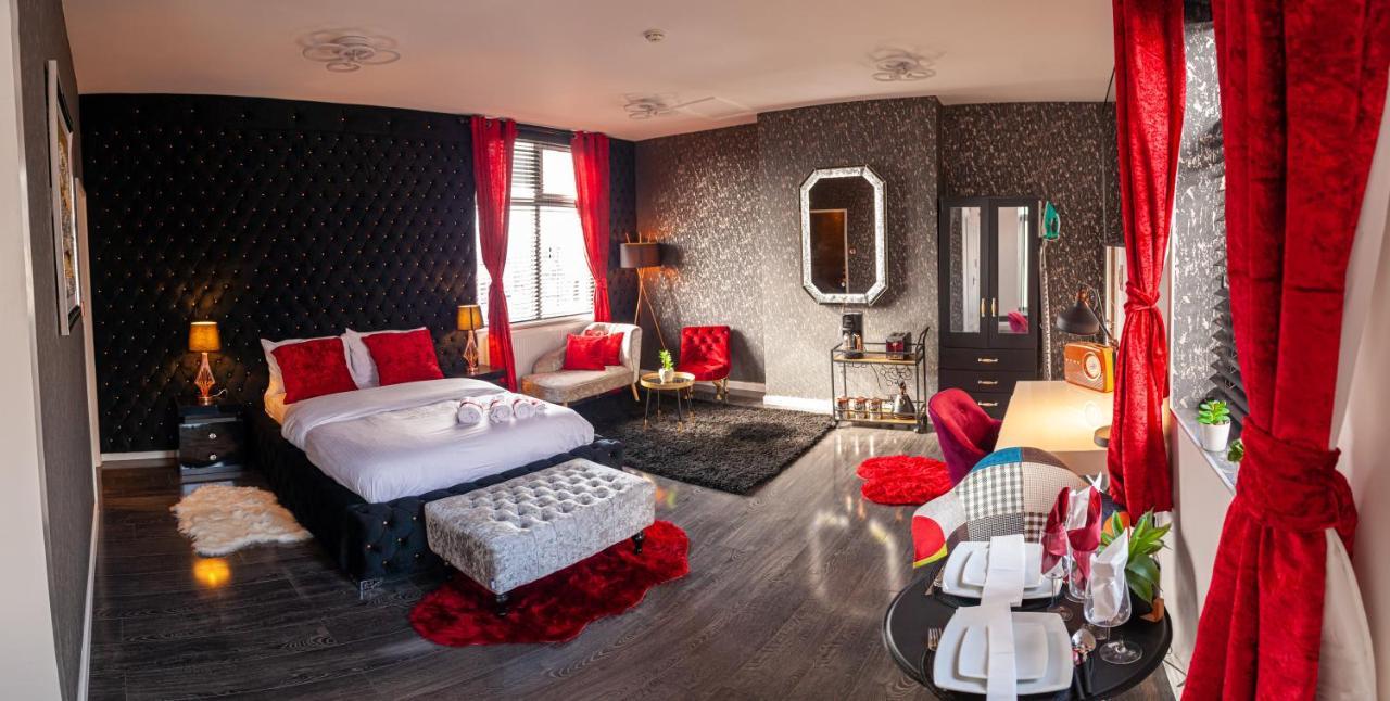 Opulent 1 Bedroom Cosy Suite เบอร์มิงแฮม ภายนอก รูปภาพ